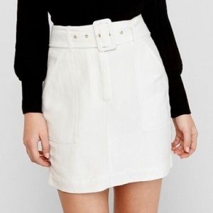Express Womens Mini Skirt White Linen Size 10 With Belt NWOT